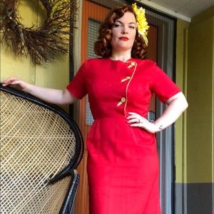 Hey y’all! My name is Caitlin.